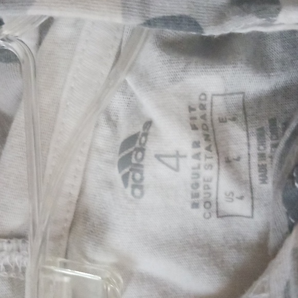 $5 Or 5 For $15  Adidas tshirt - Picture 3 of 3